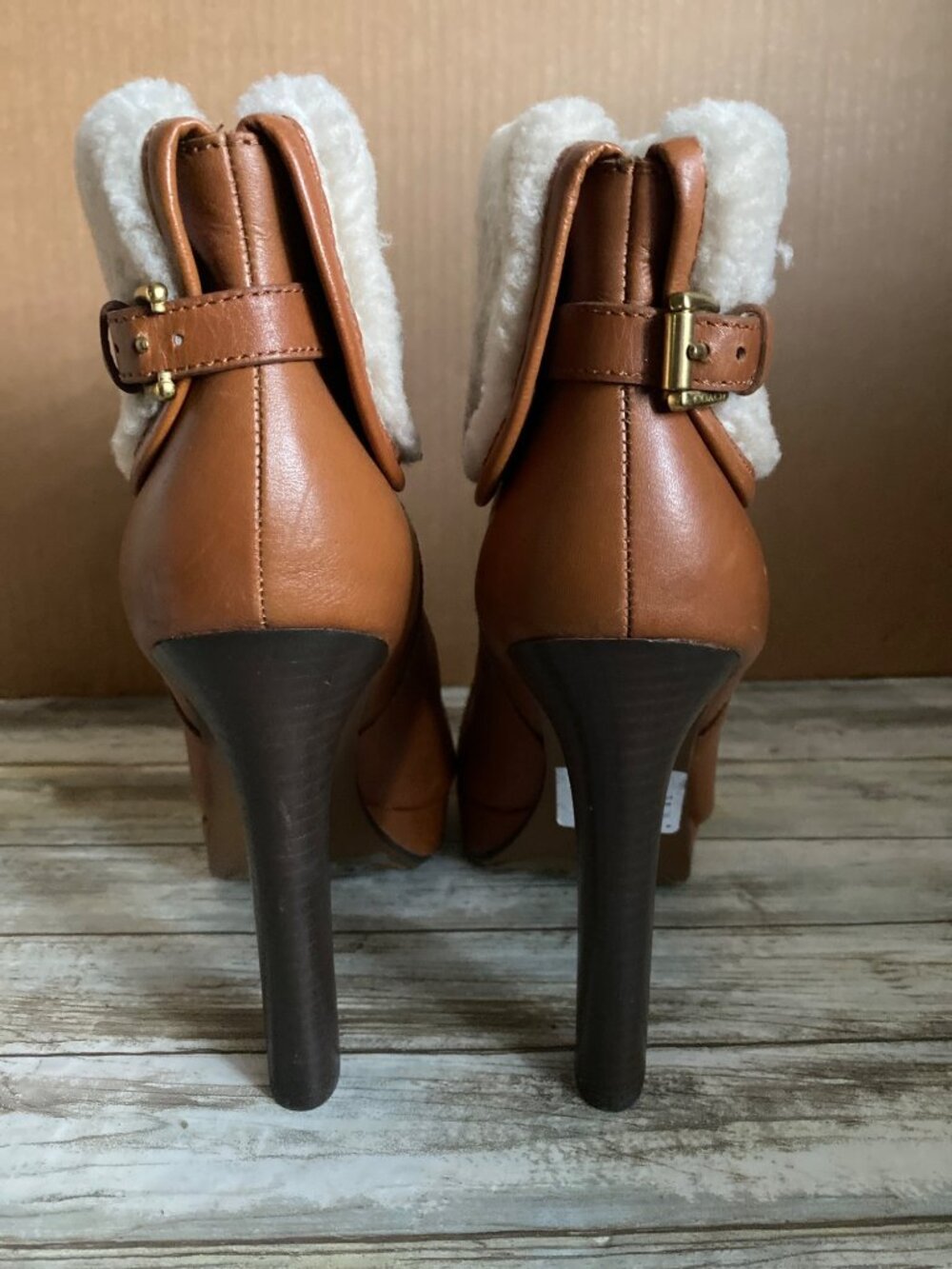 Coach Apple A7019 Leather Shearling Platform Ankle Boots Tan Size 11B - Picture 4 of 14
